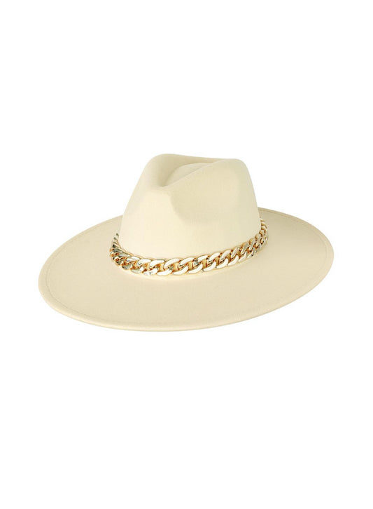 Chapeau beige avec Chaîne